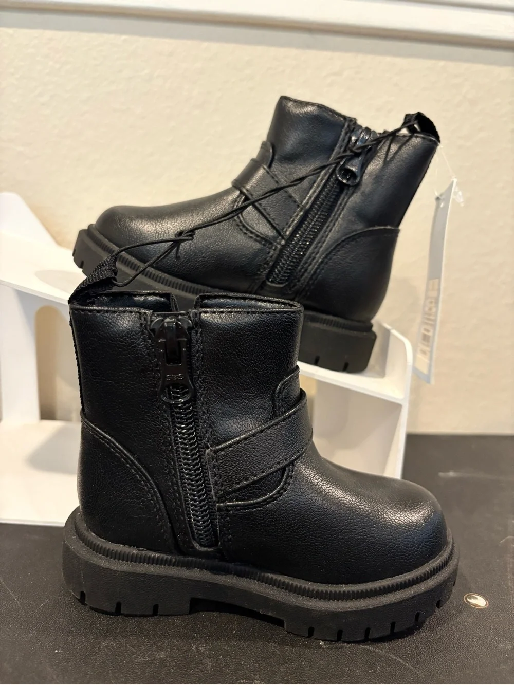 Toddler Girls' Evie Lug Sole Ankle Boots - Cat & Jack Black Size 5